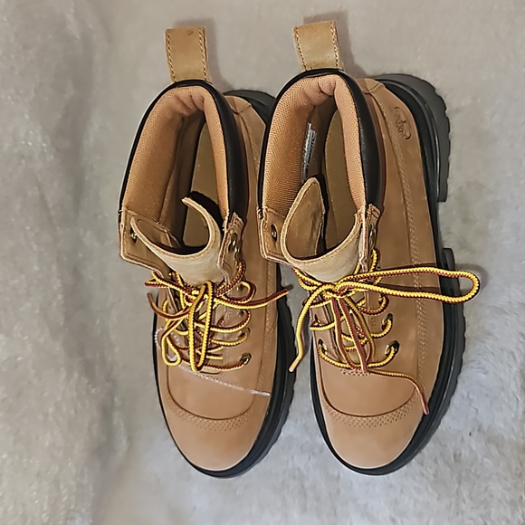 Timberland Women Sky 6-Inch Lace Up Boot Size 7.5 Wheat Nubuck - Picture 3 of 9